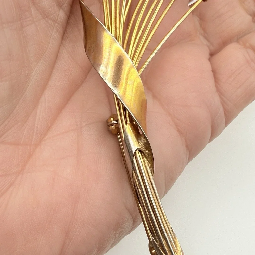 Vintage Gold Tone Spray Brooch Black Faceted Beads Floral Statement Pin
